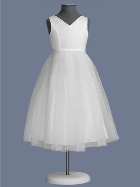 David’s Bridal Girl’s White V-Back Tulle & Pearl Flower Girl Dress - Size 10
